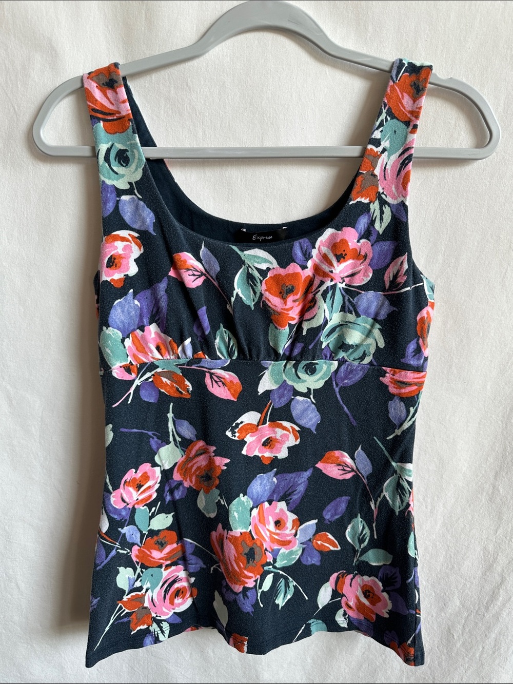 Express dark floral scoop neck tank top, size M